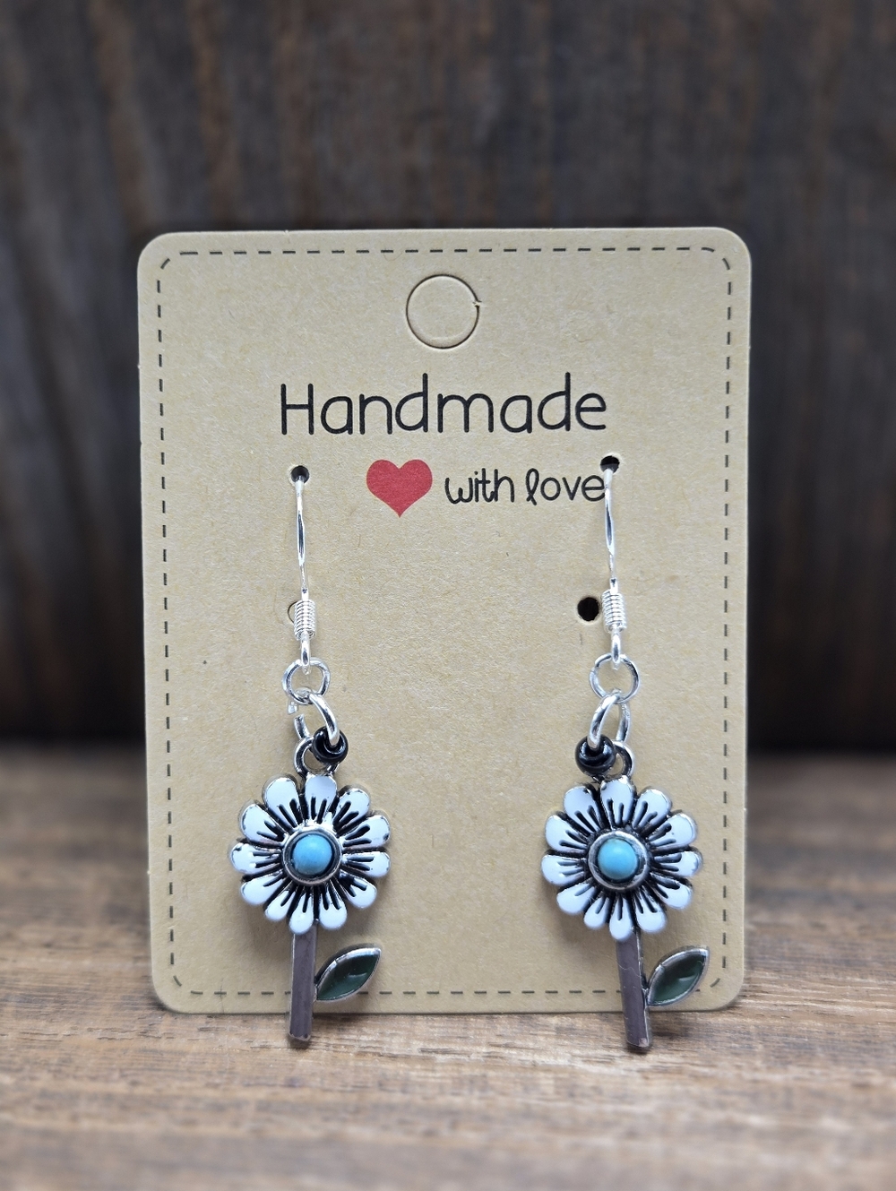 NWT White Daisy Earrings Pierced Metal Charm Glass Beads Dangle Drop Light OOAK